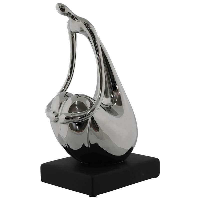 KNEELING LADY 32CM