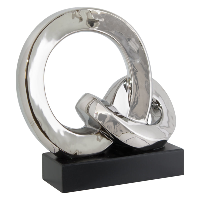 SILVER RINGS ON BLACK BASE 33CM