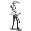 LOVERS WITH UMBRELLA 36CM
